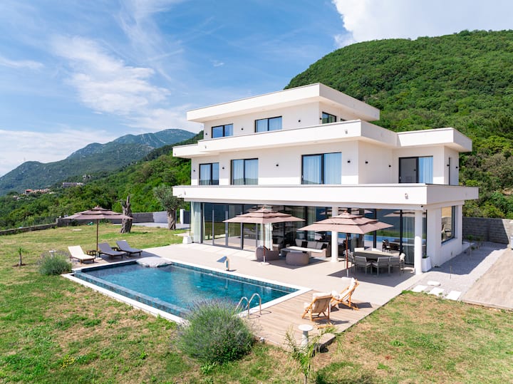 Luxury Villa Tre Mari With Sea View - Montenegro
