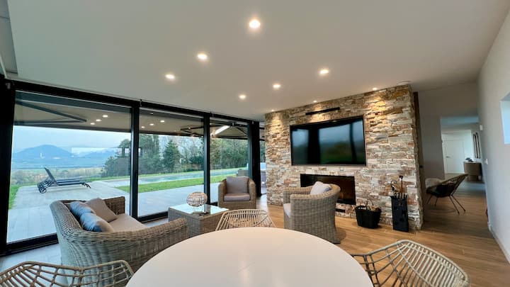 Villa De Autor A 3 Km De Pedreña · Stylish Host - Santander
