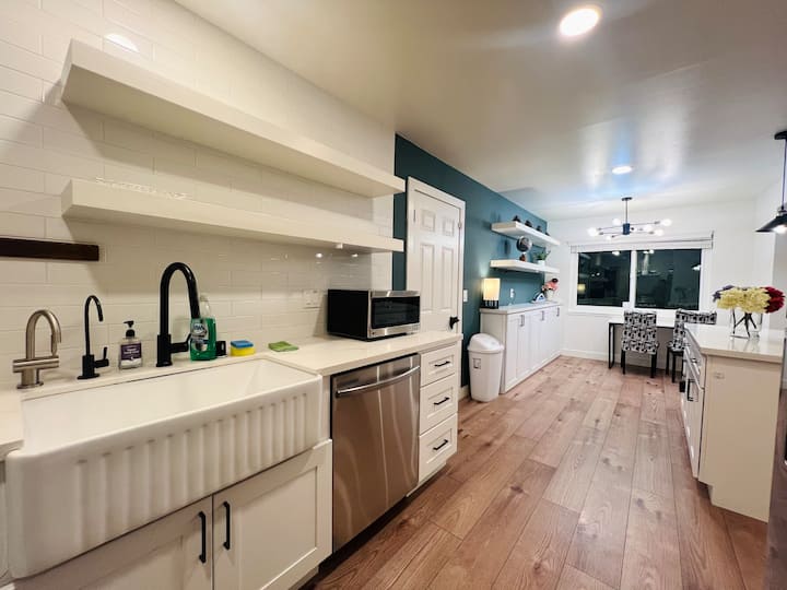 #6-cozy Shared Room W/ Screen Divider/sj - San Jose, CA