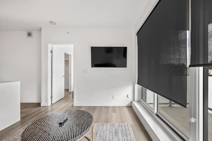 2br | Mins To Saddledome | Ac | Ug Park - Calgary