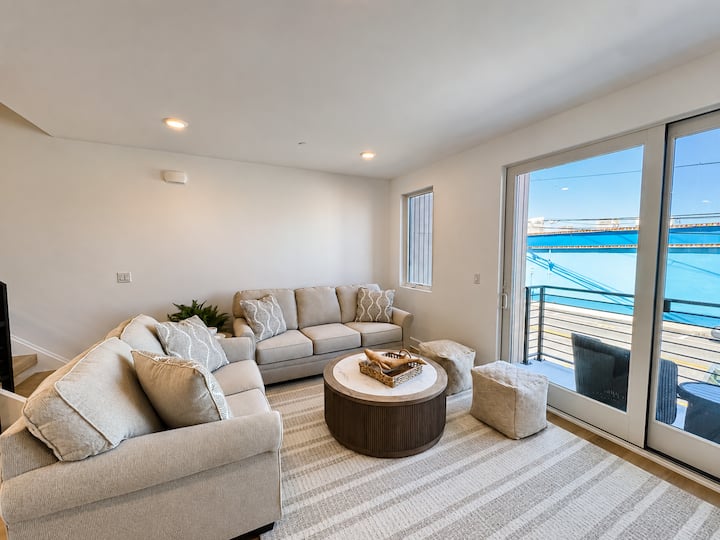 Ocean Views From Bedroom 4br 4.5ba 2 Car Garage - Seaside Heights, NJ