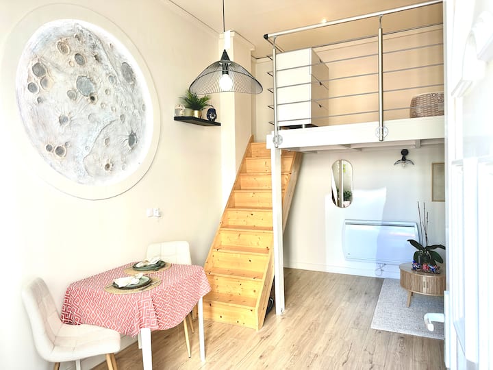 Moon Loft Haut De Gamme Avec œUvre Lunaire - Le Havre