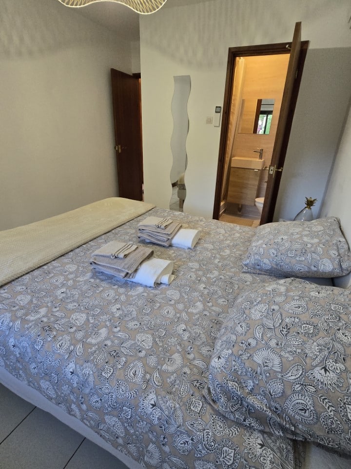 Dhomë gjumi 1