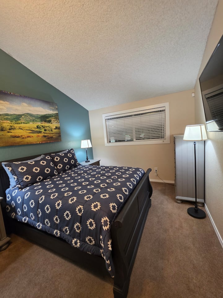 Dormitorio de tamaño completo