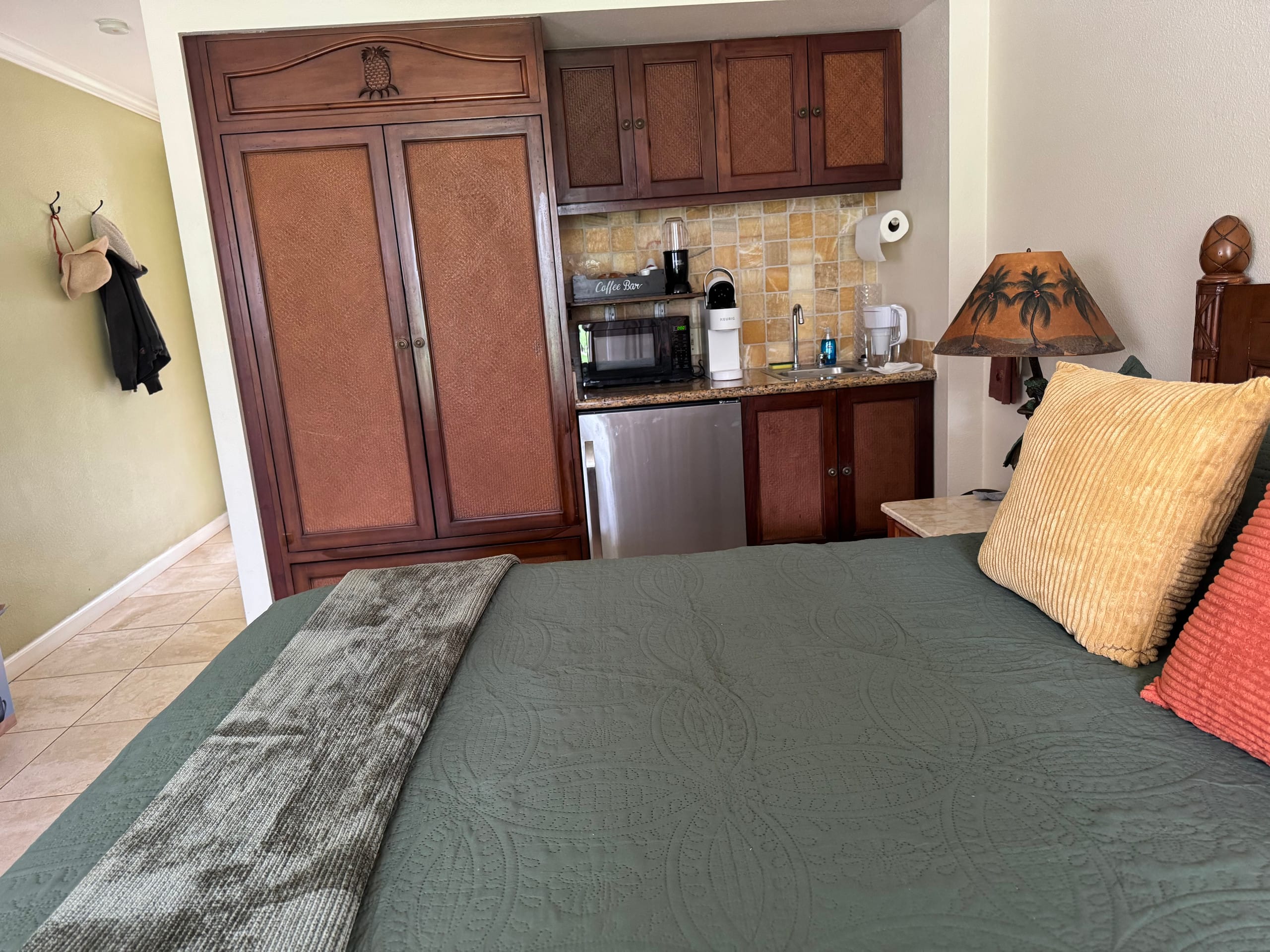 Tropical Islander Retreat - Photo 23