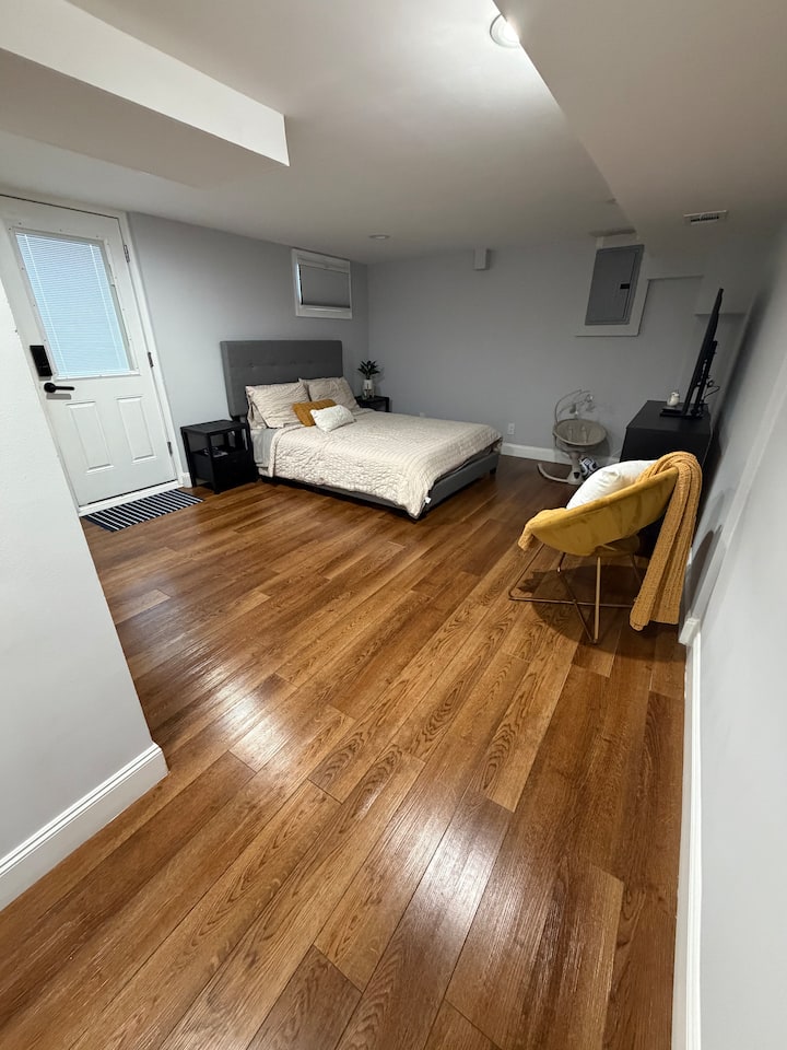 Private Room With Own Bathroom - Edison, NJ
