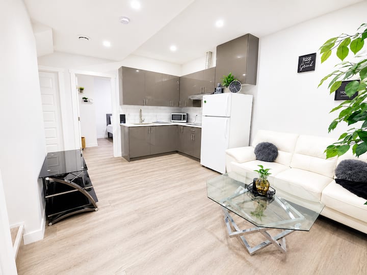 Cozy & Modern Guest Suite-minutes Away From Lake! - 체스터미어