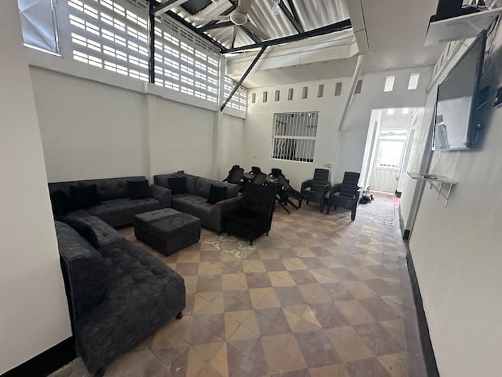 Casa De Descanso En El Centro De Girardot - Flandes