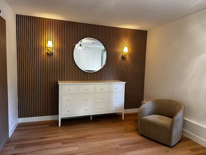 Modern, Fully Renovated, Best Neighborhood - Tsawwassen
