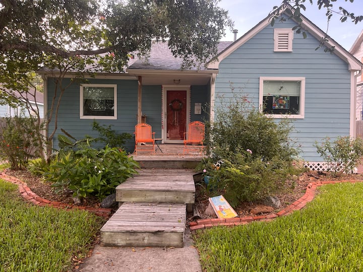 Trotter Tree House Sanctuary - Corpus Christi, TX