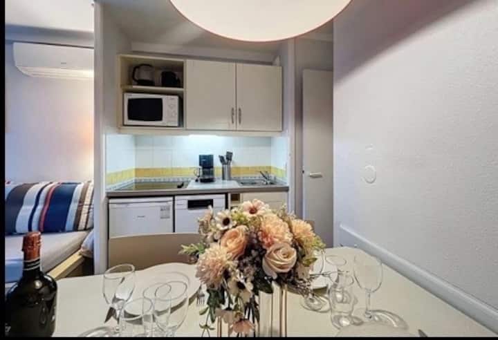 Appartement 4 Couchages Piscine,plage,clim,parking - Villefranche-sur-Mer