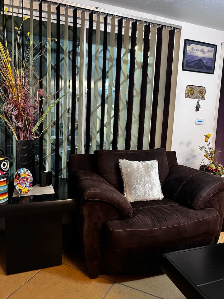 Casa Confortable Y Equipada, Ubicación Ideal. - Xalapa