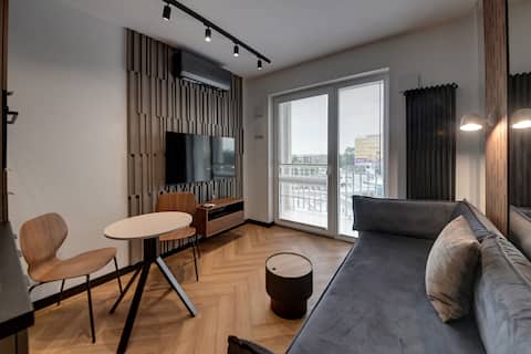 Successful Airbnb property: RentPlanet — Studio Hallera II in Grabiszyn Grabiszynek