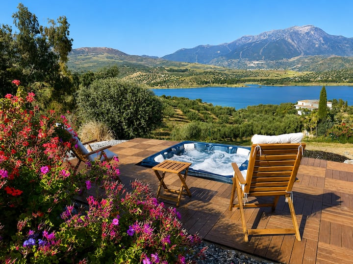 Villa Del Lago By Solymar Properties - Alcaucín