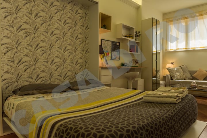 KITANDA AINA YA QUEEN KINACHOWEZA KUREJESHWA