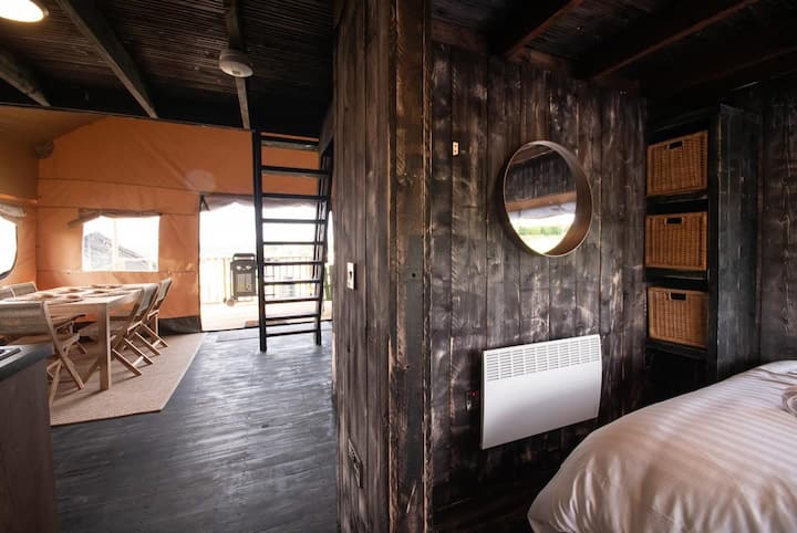 Safari Lodge - Northern Ireland