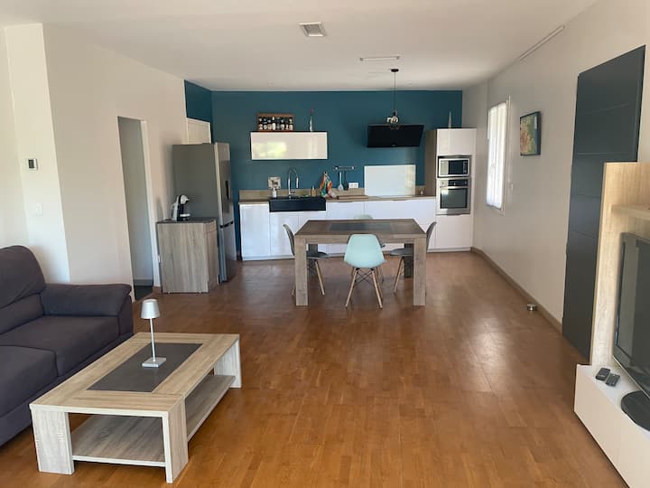 Appartement (Loft) Spacieux Avec Terrasse / Jardin - Le Barcarès