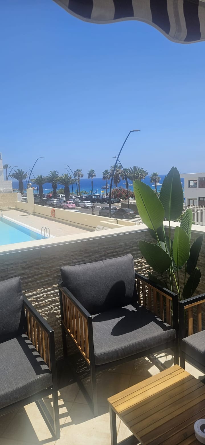 Comfortable Flat By The Beach, Sea And Pool Views - Los Cristianos