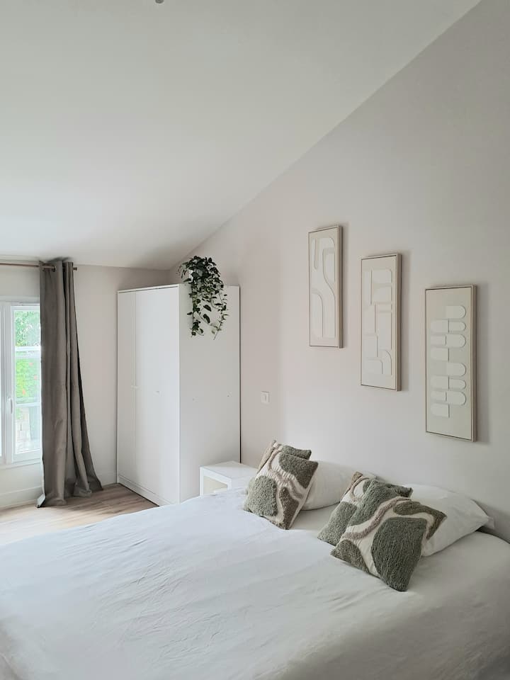 Maison Neuve Avec Parking Privé - La Rochelle