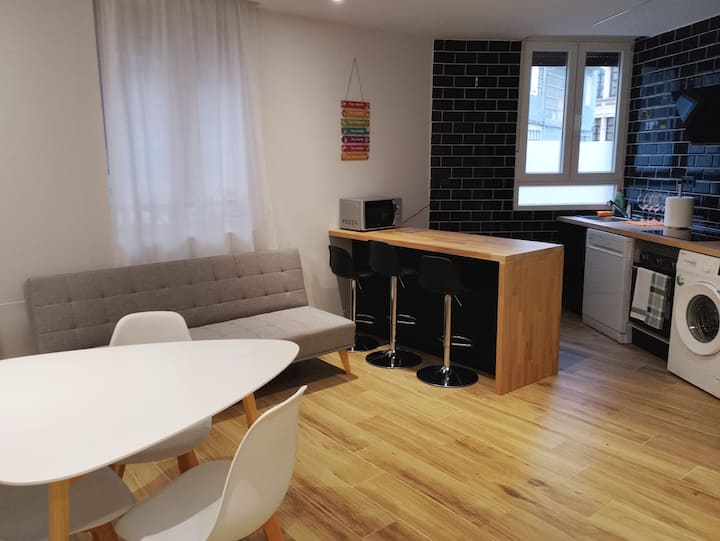 Ayuntamiento, Casco Viejo, Reformado, Completo - Getxo