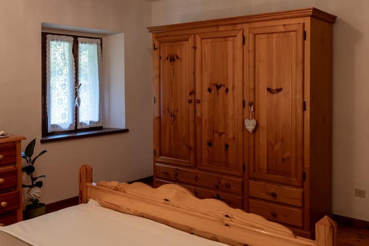 Dhomë gjumi 2