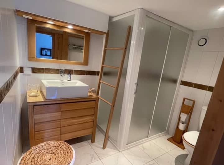 Appartement Cosy Jacuzzi - Séjour Alpin - Mont-Saxonnex