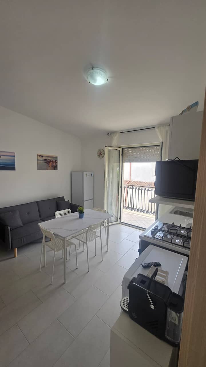 Casa Vacanze A 200 Metri Dalla Spiaggia - Levante - Melissa