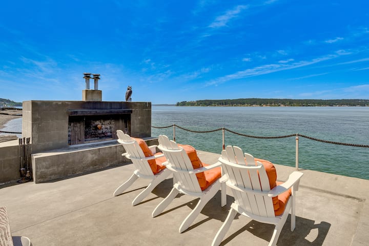 Waterfront Cabin W/ Stunning Sound Views - Tacoma, WA