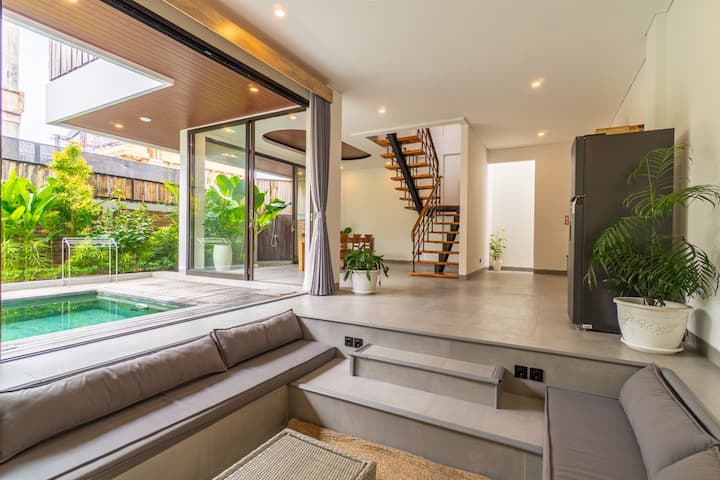 Great 3 Bedroom Private Villa At Pererenan - Australia