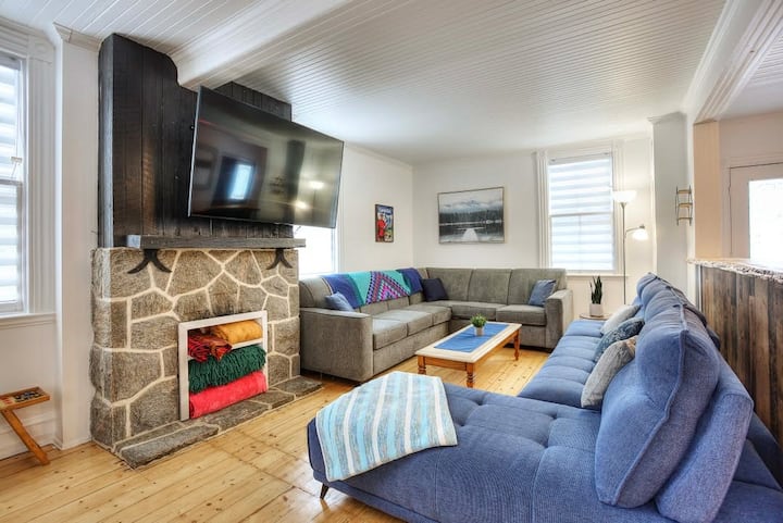 Maison De Campagne Avec Spa, Petite Plage, Piscine - Mont-Tremblant