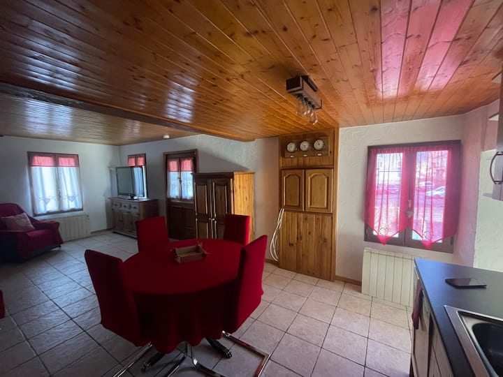 ÉVasion Cosy– 65 M² Au 1er éTage D’une Maison - Cluses