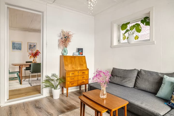 Historisk Bergenshus • Midt I Sentrum • Nær Sjøen - Bergen
