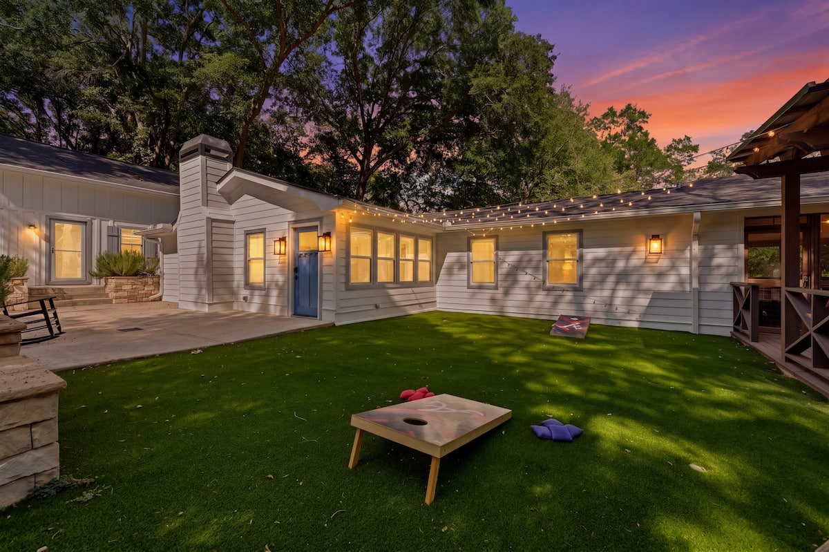 Foothills Cottage