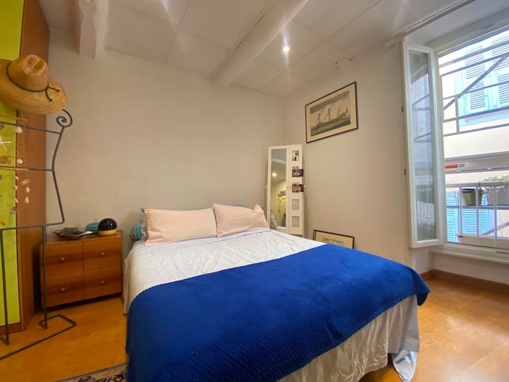 3* Rue Longue Central Charme Studio: La Petit Blue - Menton