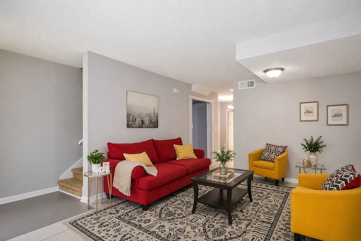 Cozy Marietta Home | Sunroom & Patio | Sleeps 6 - Marietta, GA