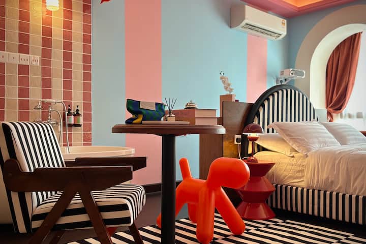 Dooga’s Retro Dreamysuite|bathtub Fireplace@r&f Ii - シンガポール シティ