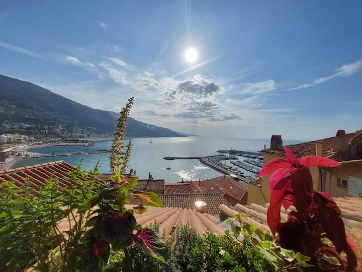 4* Unbeatable Sea-view! Basilique &Old Town Charme - Ventimiglia