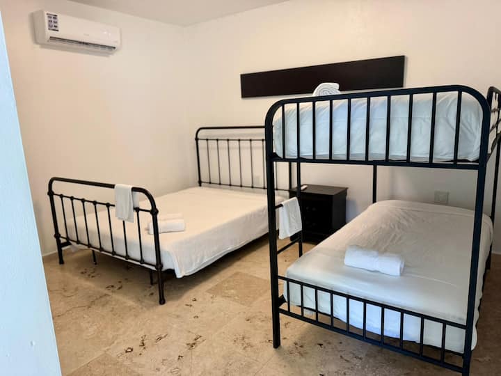 Gallery Suite 8 - Manatí