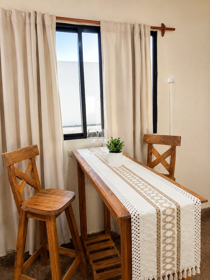 Hermoso Monoambiente Con Vista A La Calle - Goya