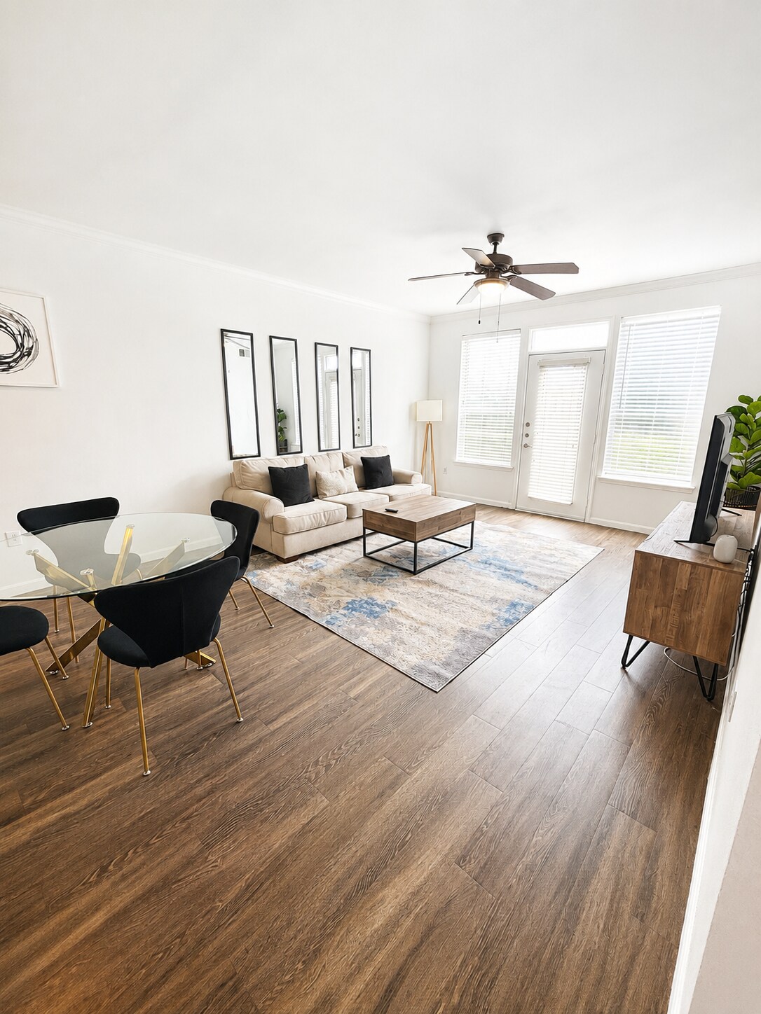 Downtown 1br/1ba unit free parking