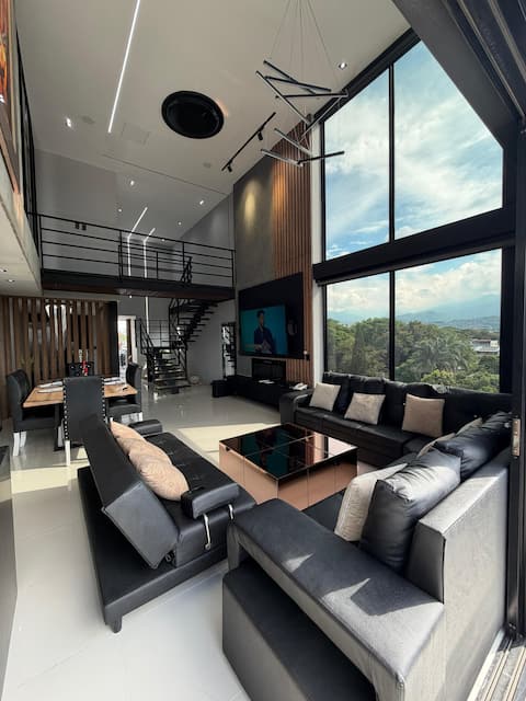 Duplex Penthouse | Panoramic View + Cali Terrace