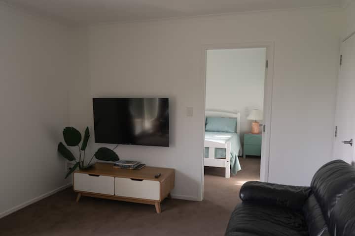 Kawatiri Hideaway - Westport