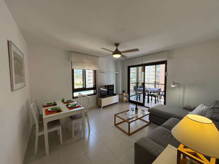 Apartamento En Primera Línea De Playa Con Piscina - Benicàssim