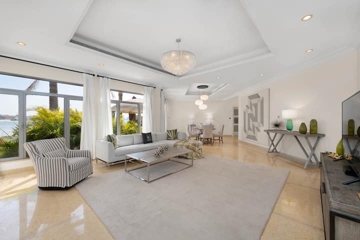 Exclusive Villa W/ Dramatic Vw Private Beach &Pool - Dubai