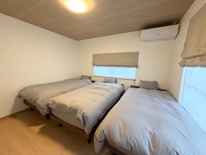 Dhomë gjumi 2
