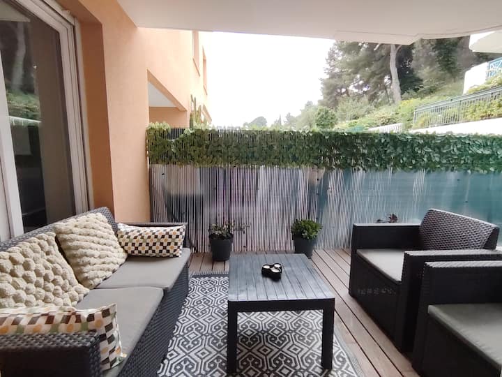 Grand Prix Monaco 2026  Terrasse  Piscine - Menton