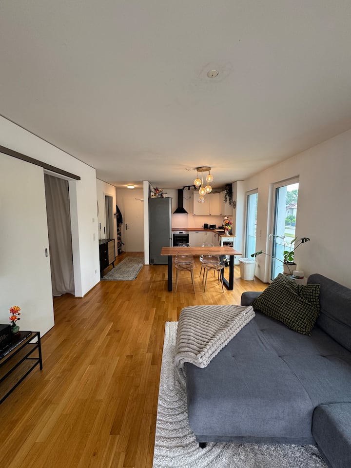 Helle Neubauwohnung Mit Balkon, Bestens Angebunden - Munich