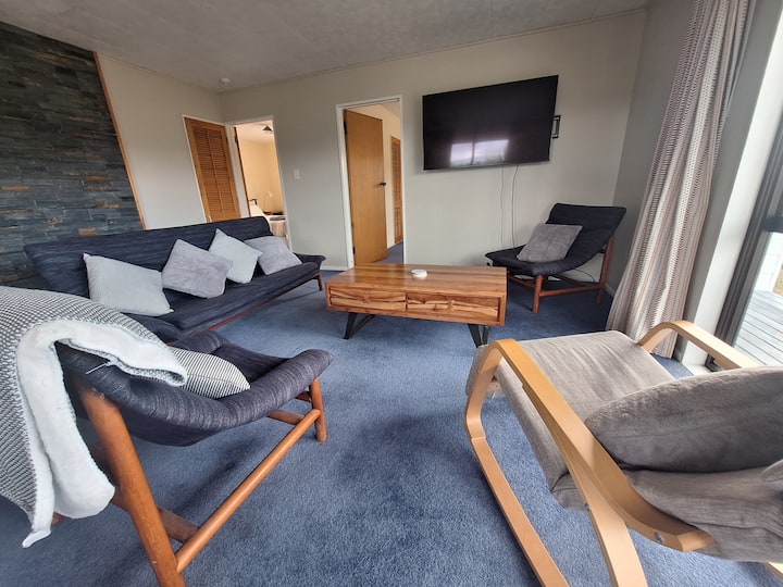 Mountain Views, Cosy Wood Fire & Walk To Junction - Ohakune
