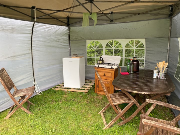 Wolfpack Yurt In Rustic Campsite - Croyde