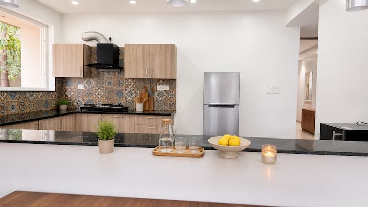 Full kitchen image 3